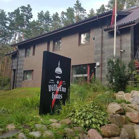 Vilhelmhaus Hotell Dėdeliškės Exteriör bild