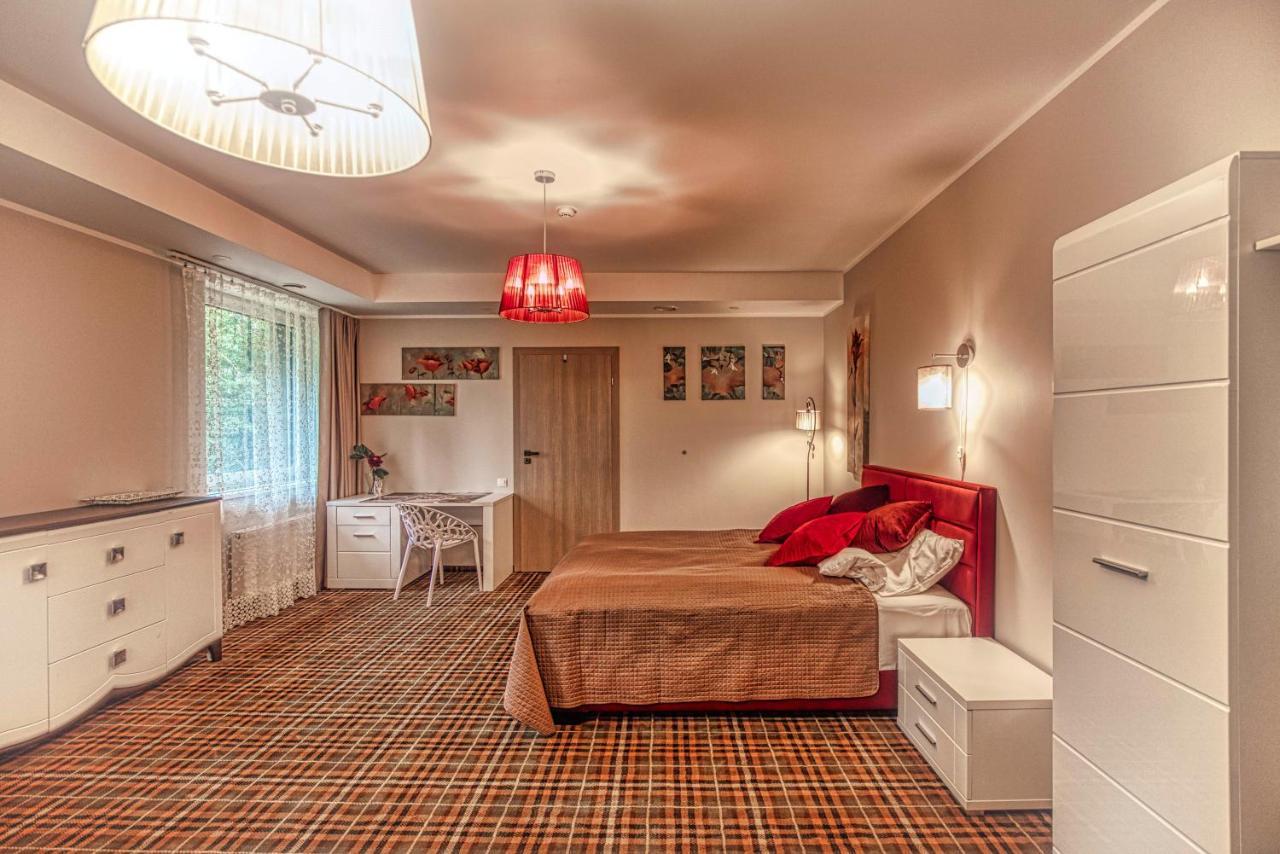 Vilhelmhaus Hotell Dėdeliškės Exteriör bild