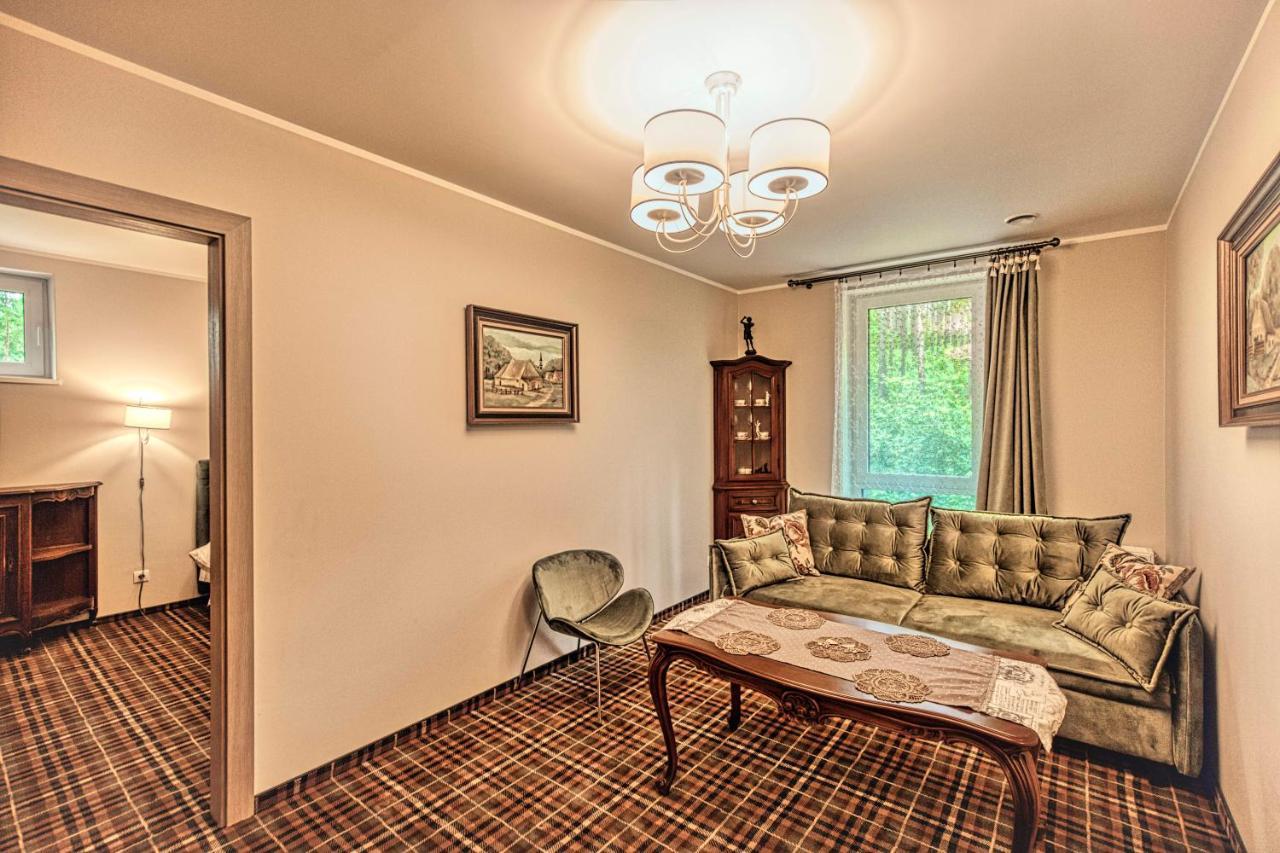 Vilhelmhaus Hotell Dėdeliškės Exteriör bild