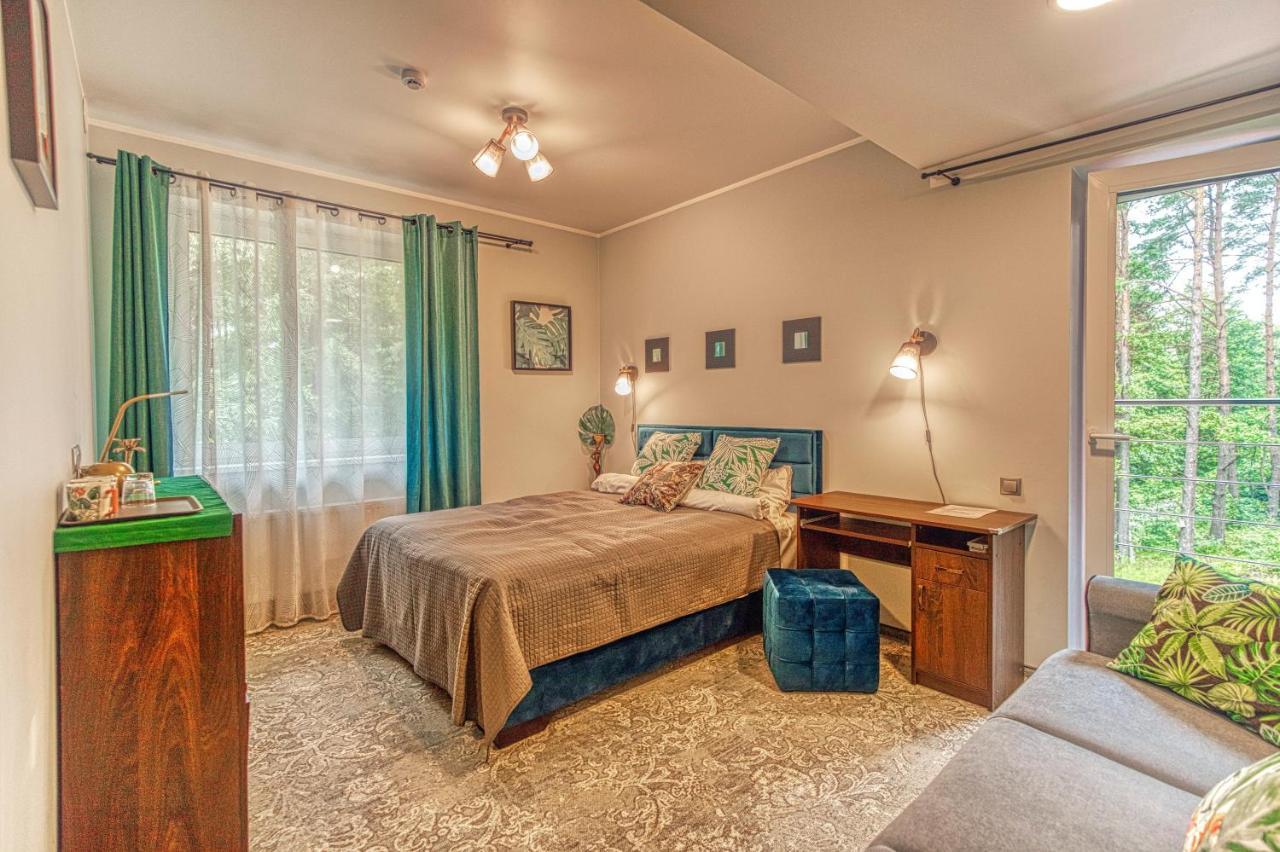 Vilhelmhaus Hotell Dėdeliškės Exteriör bild